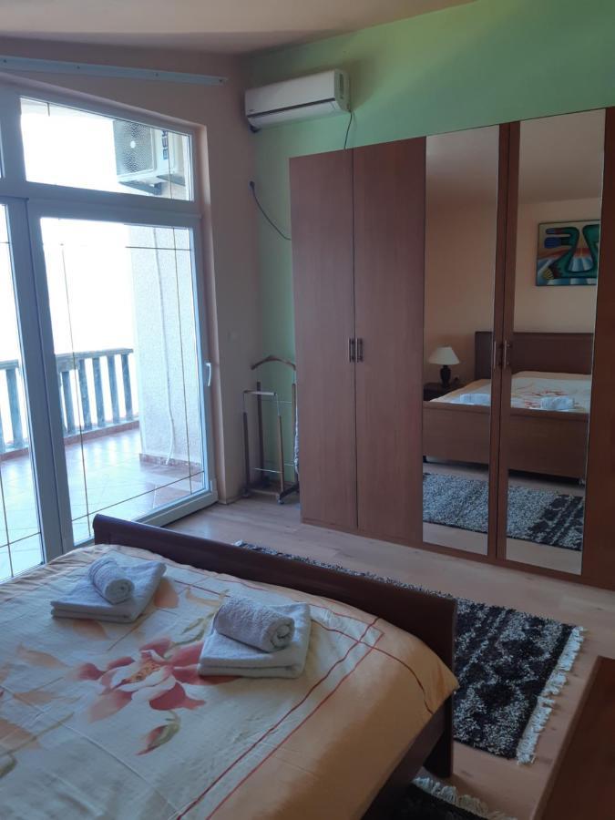 Villa Garden Apartments Herceg Novi Exteriér fotografie